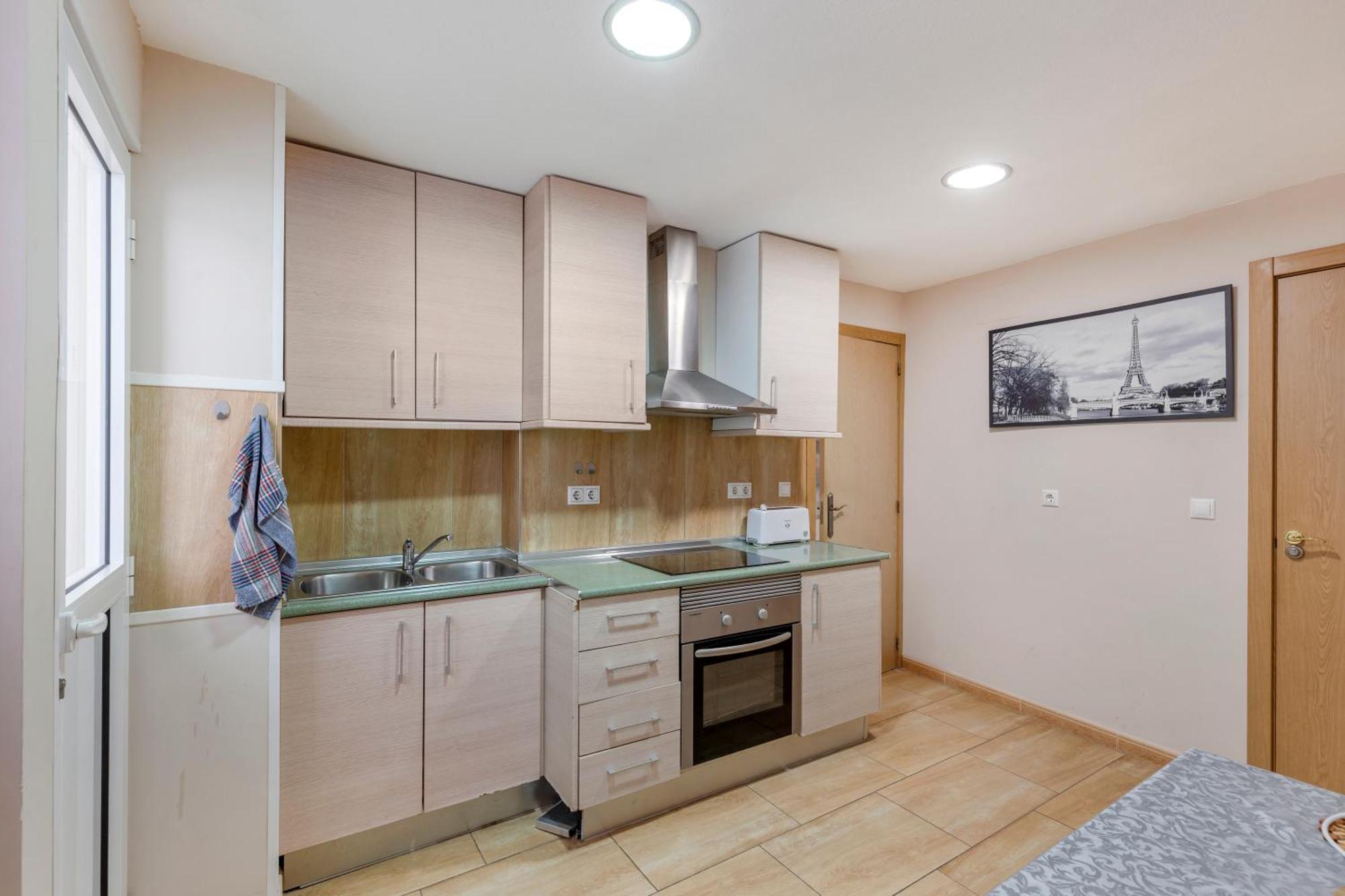 אליקאנטה Agreda Apartment With Ac מראה חיצוני תמונה